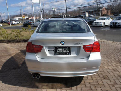 2011 BMW 328  i xDrive