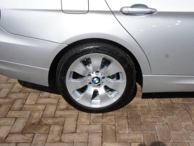 2011 BMW 328  i xDrive