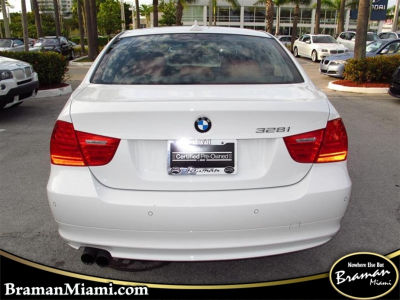 2011 BMW 328  i