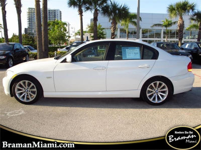 2011 BMW 328  i