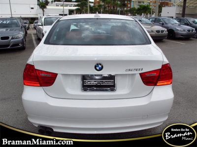 2011 BMW 328  i