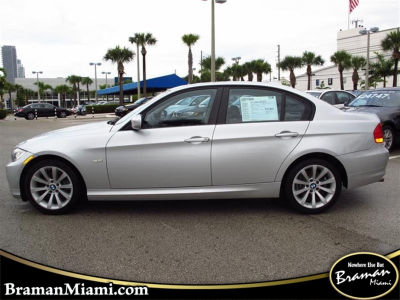 2011 BMW 328  i