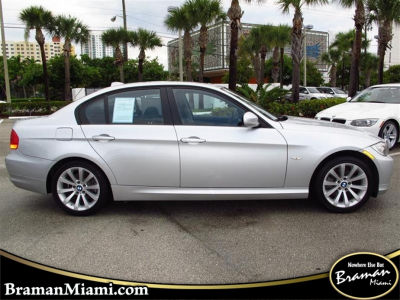 2011 BMW 328  i