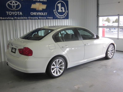2011 BMW 328  i xDrive