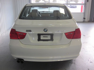 2011 BMW 328  i xDrive