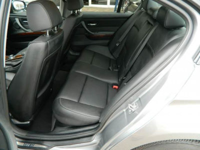 2011 BMW 328  i xDrive