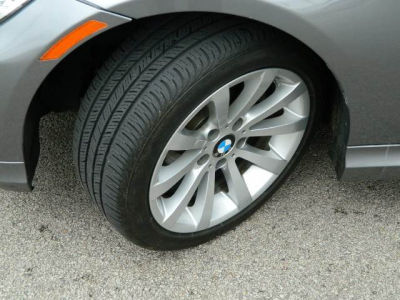 2011 BMW 328  i xDrive