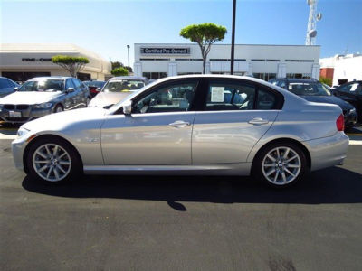 2011 BMW 328  i