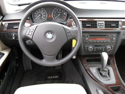 2011 BMW 328  i xDrive