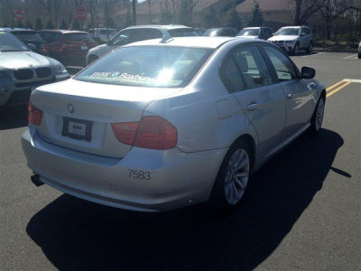 2011 BMW 328  i xDrive
