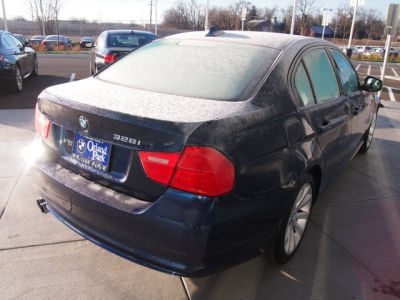 2011 BMW 328  i xDrive