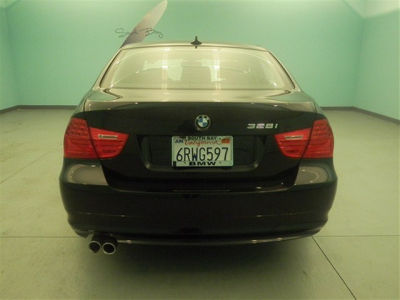 2011 BMW 328  i