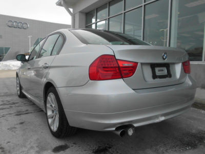 2011 BMW 328  i xDrive