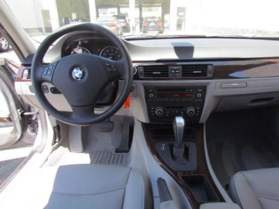 2011 BMW 328  i xDrive