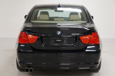 2011 BMW 328  i xDrive