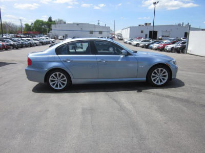2011 BMW 328  i xDrive
