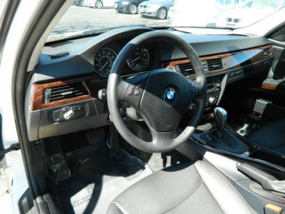 2011 BMW 328  i xDrive