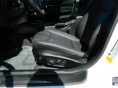 2011 BMW 328  i xDrive