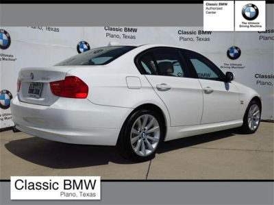 2011 BMW 328  i xDrive