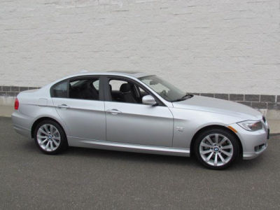 2011 BMW 328  i xDrive