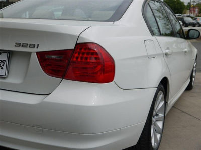 2011 BMW 328  i