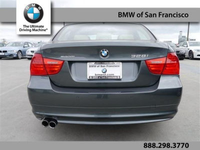 2011 BMW 328  i