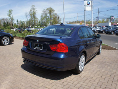 2011 BMW 328  i xDrive