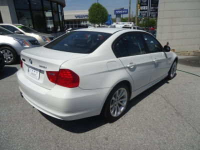 2011 BMW 328  i xDrive