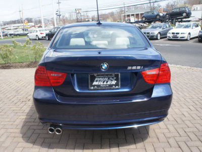 2011 BMW 328  i xDrive