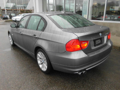 2011 BMW 328  i xDrive