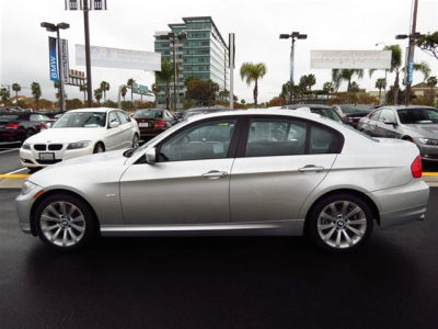 2011 BMW 328  i