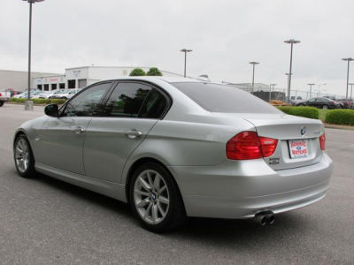 2010 BMW 328  i