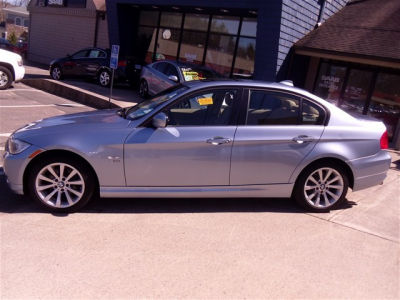 2011 BMW 328  i xDrive