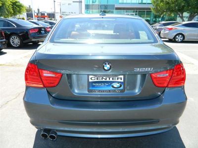 2010 BMW 328  i