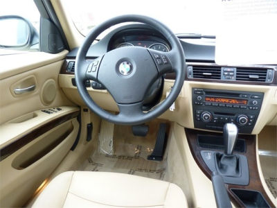 2011 BMW 328  i xDrive