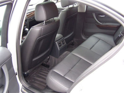 2011 BMW 328  i xDrive