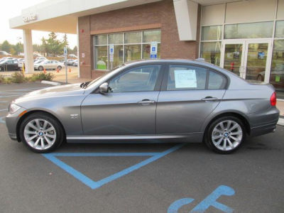 2011 BMW 328  i xDrive
