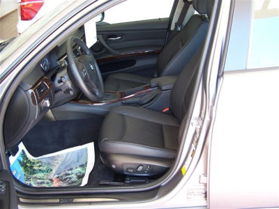 2011 BMW 328  i xDrive