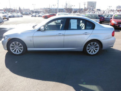 2011 BMW 328  i xDrive