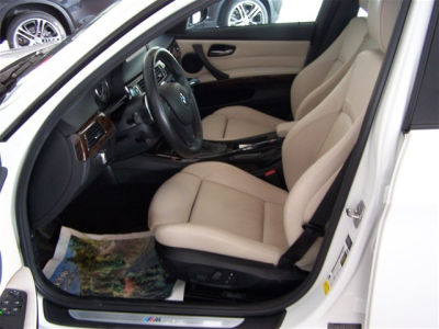 2011 BMW 328  i xDrive