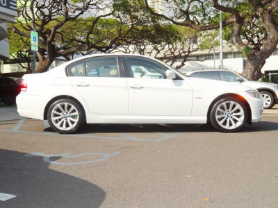 2011 BMW 328  i