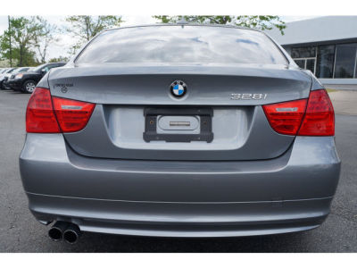 2011 BMW 328  i