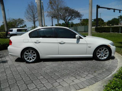2011 BMW 328  i