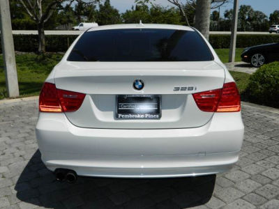 2011 BMW 328  i