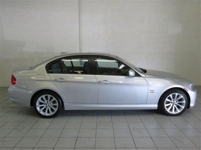2011 BMW 328  i xDrive
