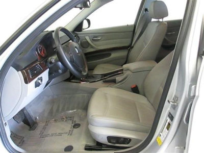 2011 BMW 328  i xDrive