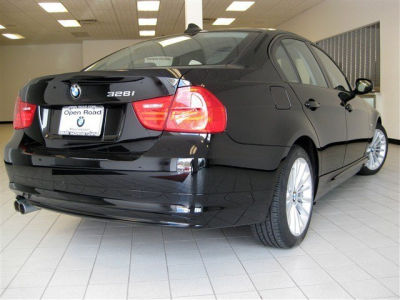 2010 BMW 328  i xDrive