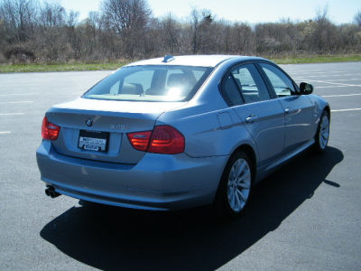 2011 BMW 328  i xDrive