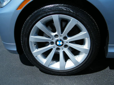 2011 BMW 328  i xDrive