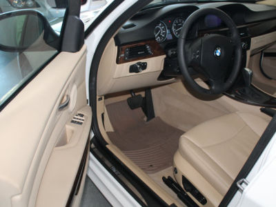 2011 BMW 328  i